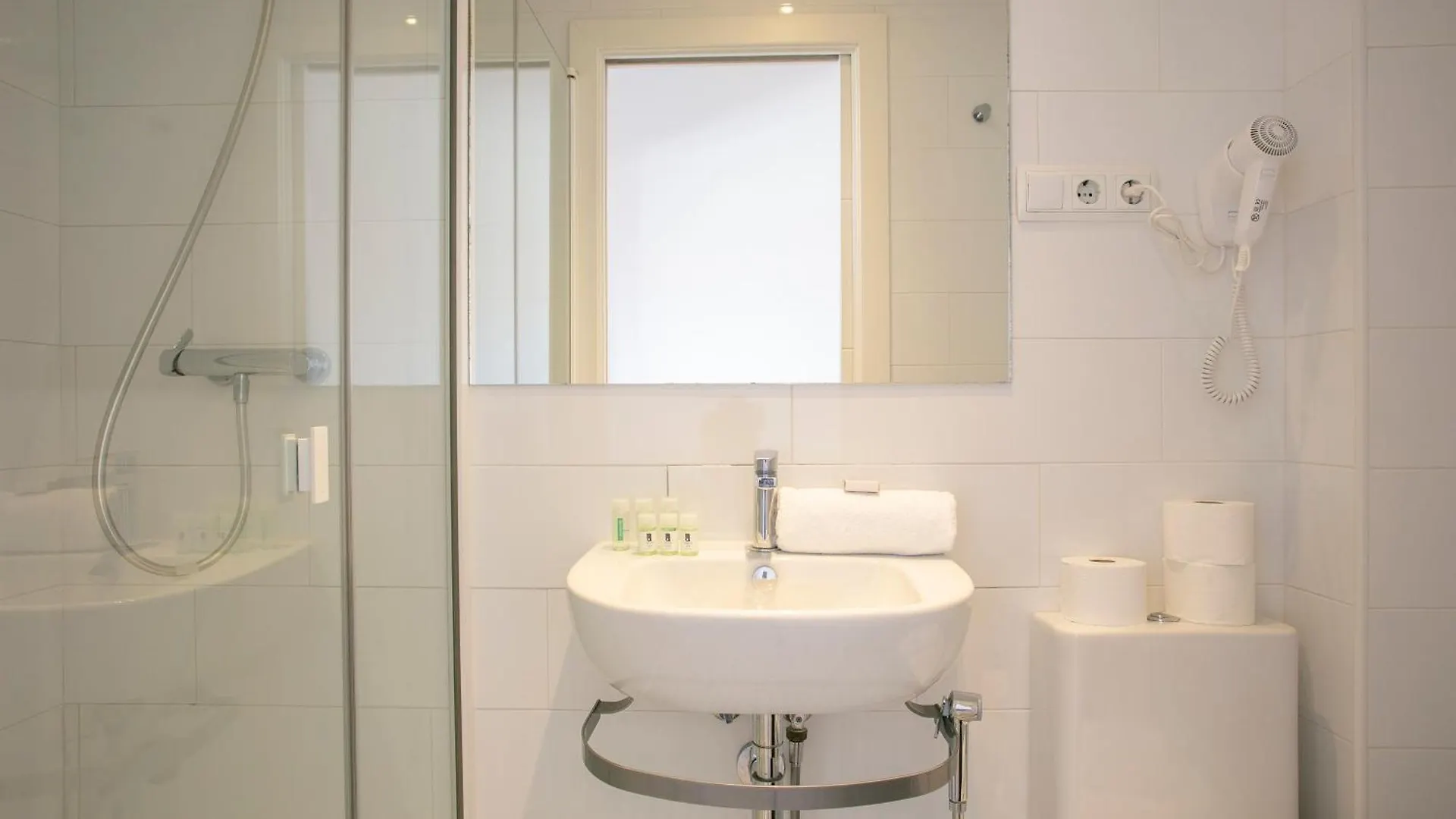 Bcnstop Sant Pau Suites Barcelone 0*,  Espagne